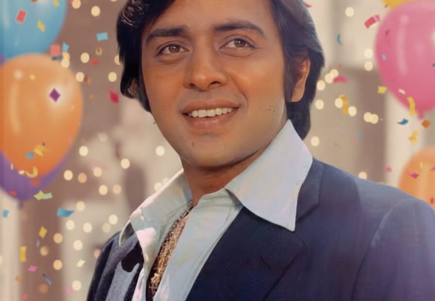 Bollywood actor Vinod Mehra smiling portrait on his birthday tribute 13 February